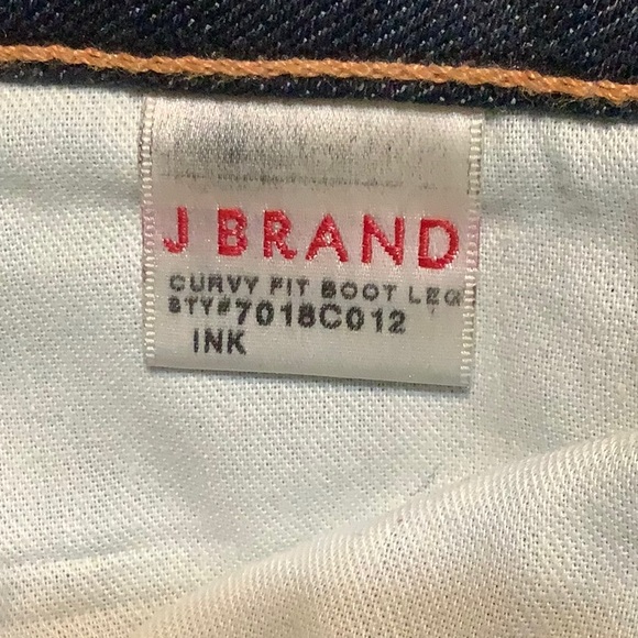 J BRAND dark wash boot cut jeans, size 26 - Picture 6 of 8